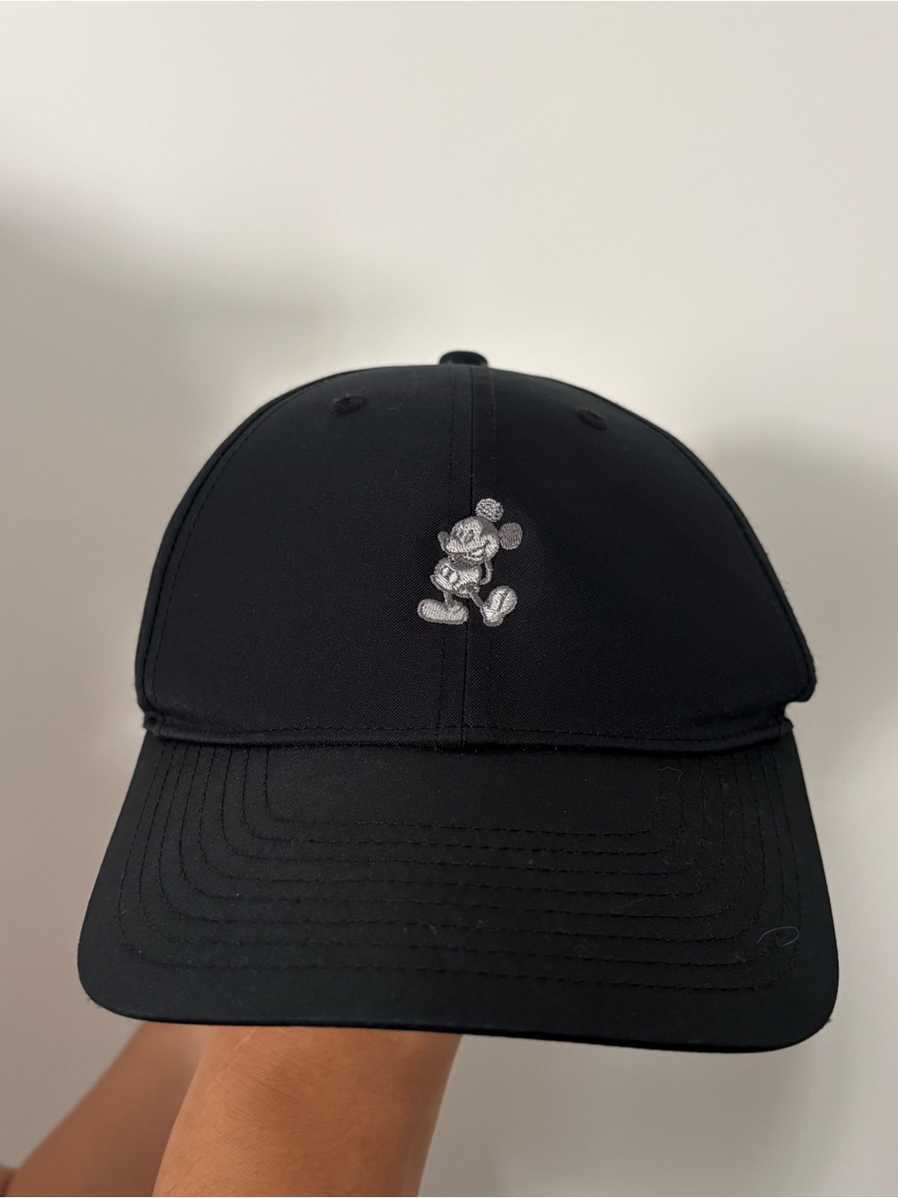 Mickey Mouse Nike Golf Hat Dri-Fit Legacy 91 Adjustable Black Silver Dad Cap